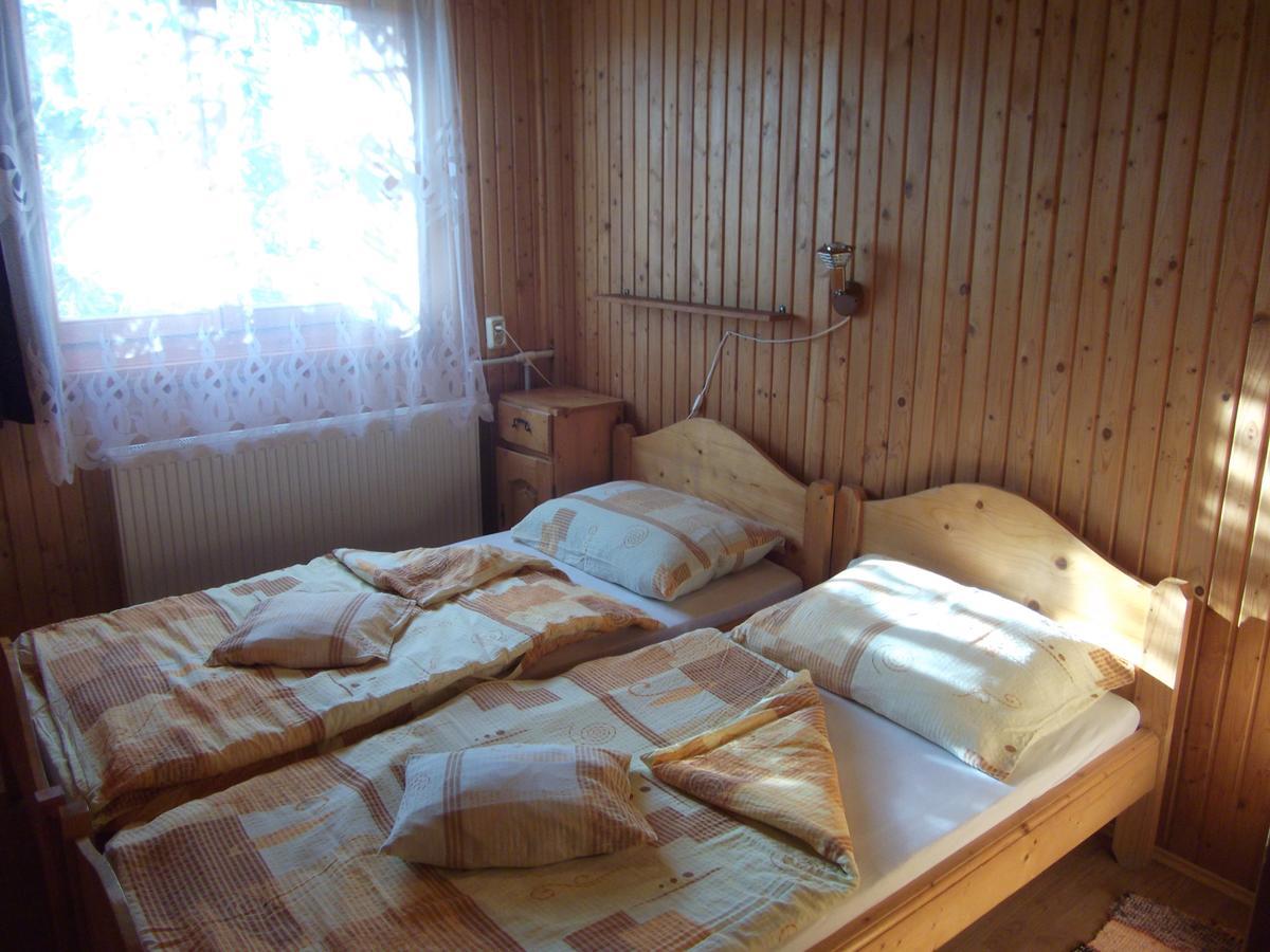 Any Kulcsoshaz Villa Sicasau Luaran gambar